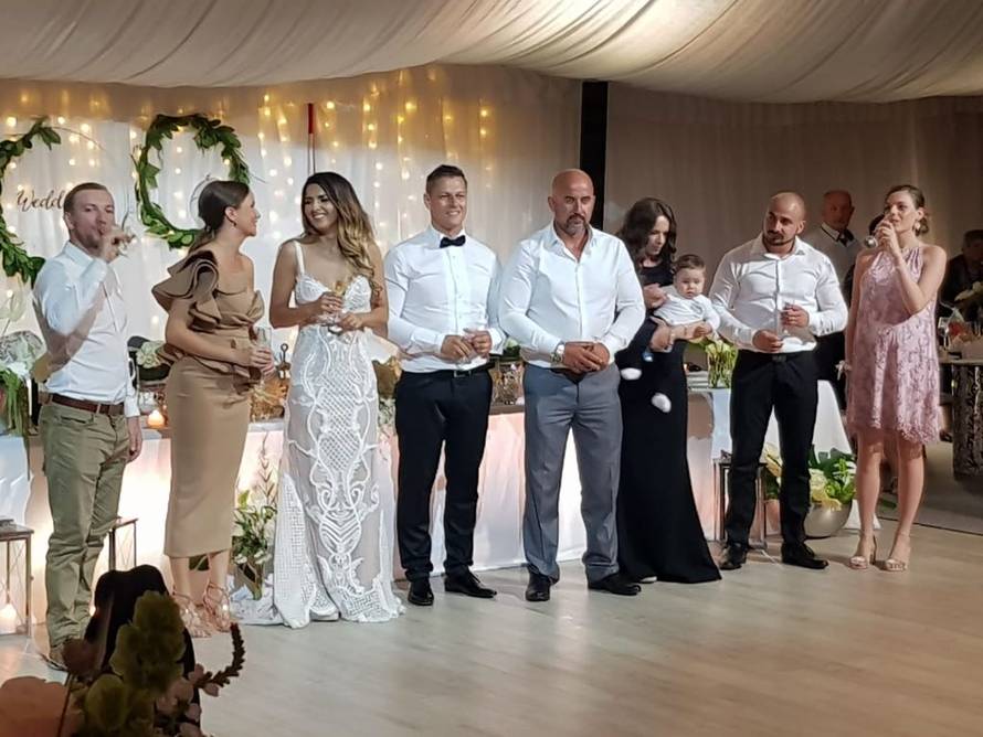 Veliko slavlje pjevača Begina: Na svadbi zapjevali Zak i Škoro