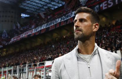 FOTO Novak uz legende Milana na Derbyju della Madonnina