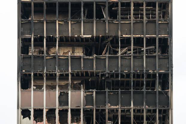 Zagreb: Vjesnikov neboder tjedan nakon požara, očevid je u tijeku