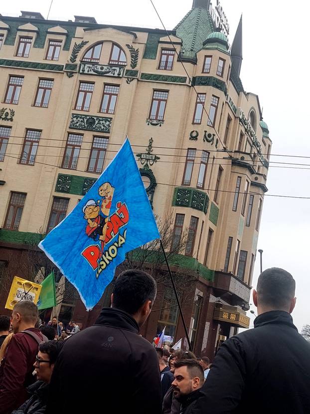 200 slika s masovnog prosvjeda