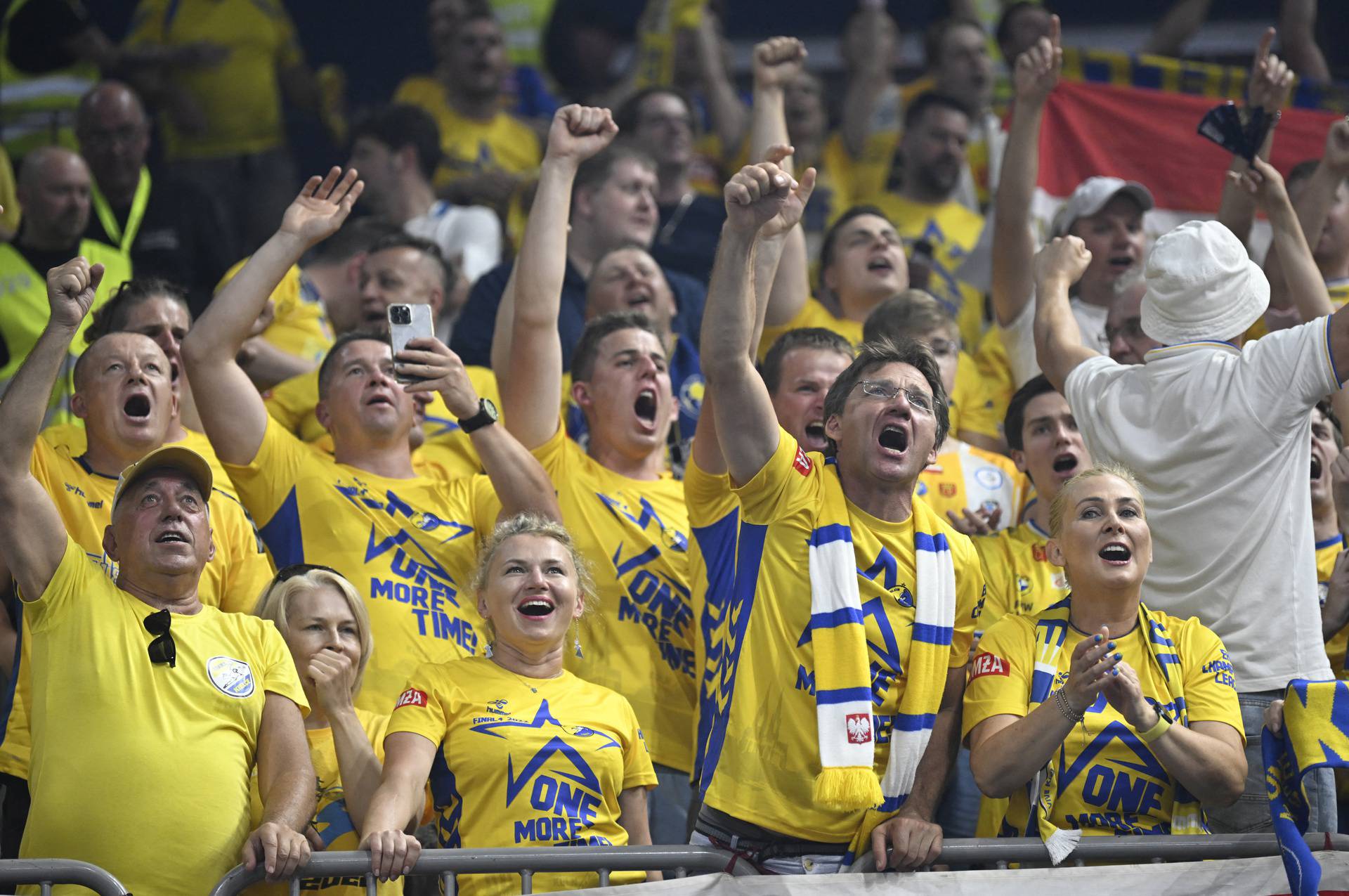 EHF FINAL4 Men's Handball Champions League Finals - Semi Final - Telekom Veszprem v Vive Kielce