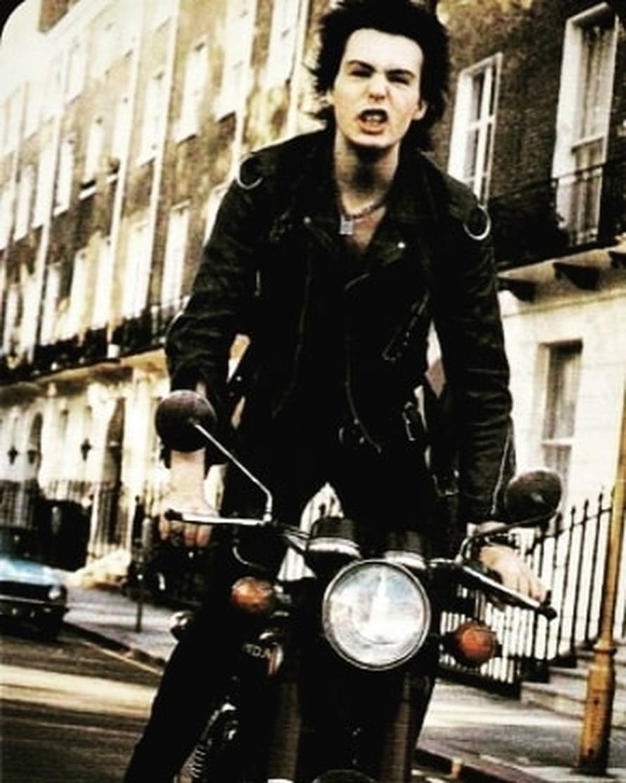 Sid Vicious se predozirao istog dana kad je izašao iz zatvora...