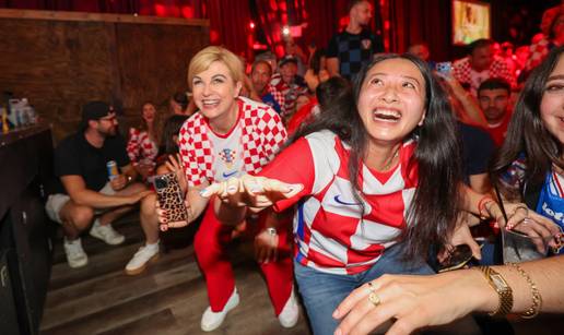 FOTO/VIDEO Kolinda plesala i pjevala na velikoj hrvatskoj fe&scaron;ti! Pogledajte ludu atmosferu