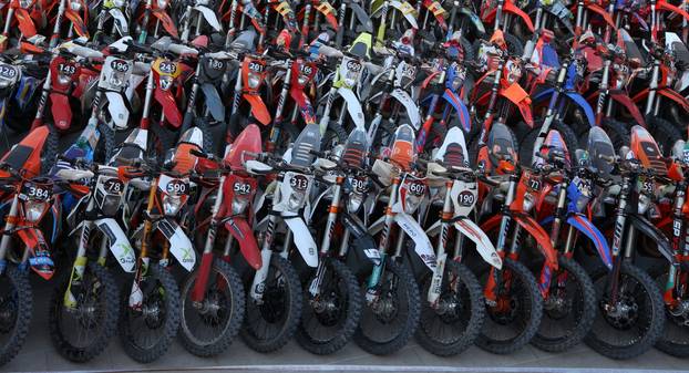 Primošten: Motociklisti?ka manifestacija Krka Enduro Raid privukla više od 500 natjecatelja iz cijele Europe