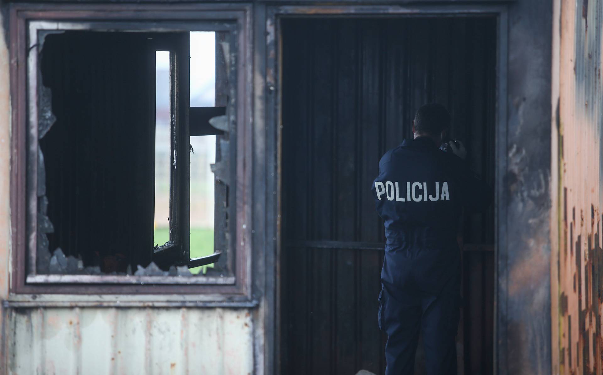 Zagreb: U požaru stambenog kontejnera u Hrašću smrtno stradala jedna osoba
