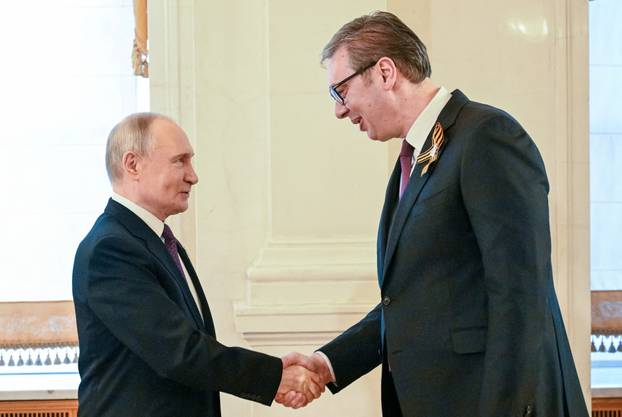 Photo Vucic met with Putin in Moscow, see where he ‘parked’ him at a festive dinner
