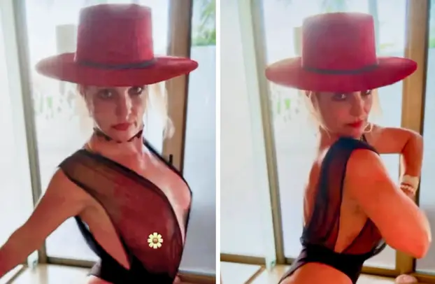 FOTO Britney pozirala gola na plaži: Nije ponijela niti badić