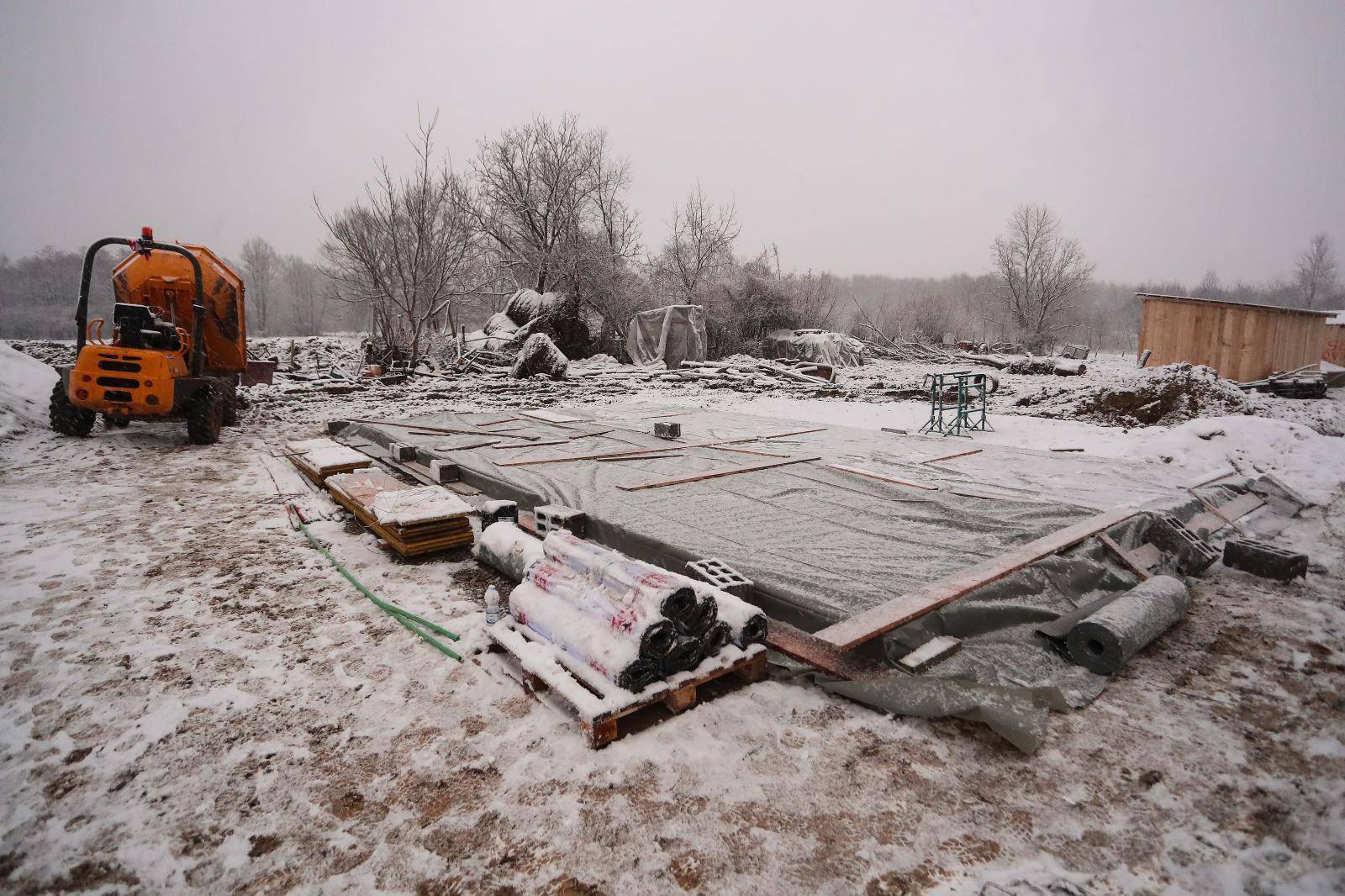 Spasio 16 konja u potresu, ali jedan nije izdržao: Pastuh mi se počeo tresti, srušio se i - uginuo