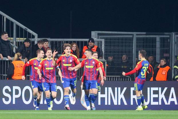 Susret Rijeke i Hajduka u četvrtfinalu Hrvatskog nogometnog kupa