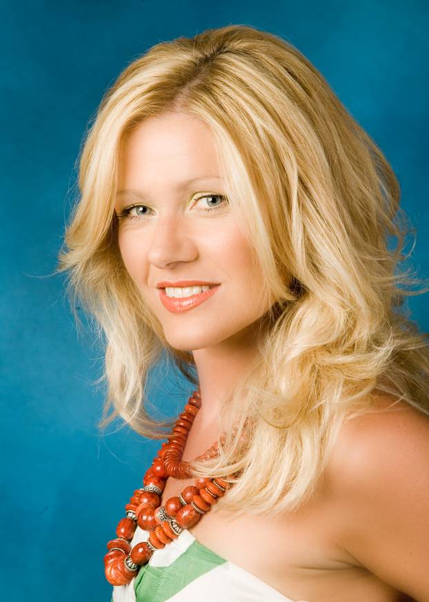 ARHIVA - Zagreb: Voditeljica Barbara Kolar