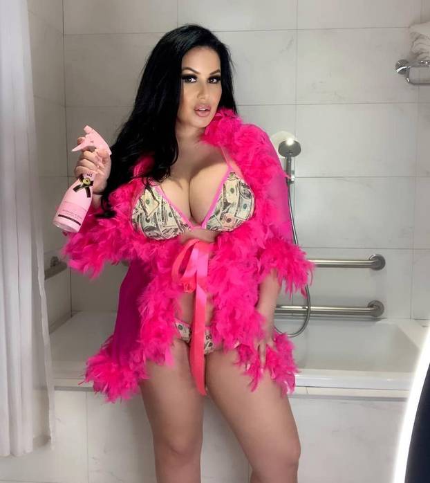 EXCLUSIVE: Mum, 41, Launches OnlyFans To Pay For Daughterâ€™s Law Degree â€“ Raking In $20,000 A Month As Young Men 'Like An Older Woman'