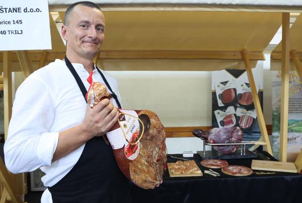 Drniš: Otvoren 9. me?unarodni festival pršuta