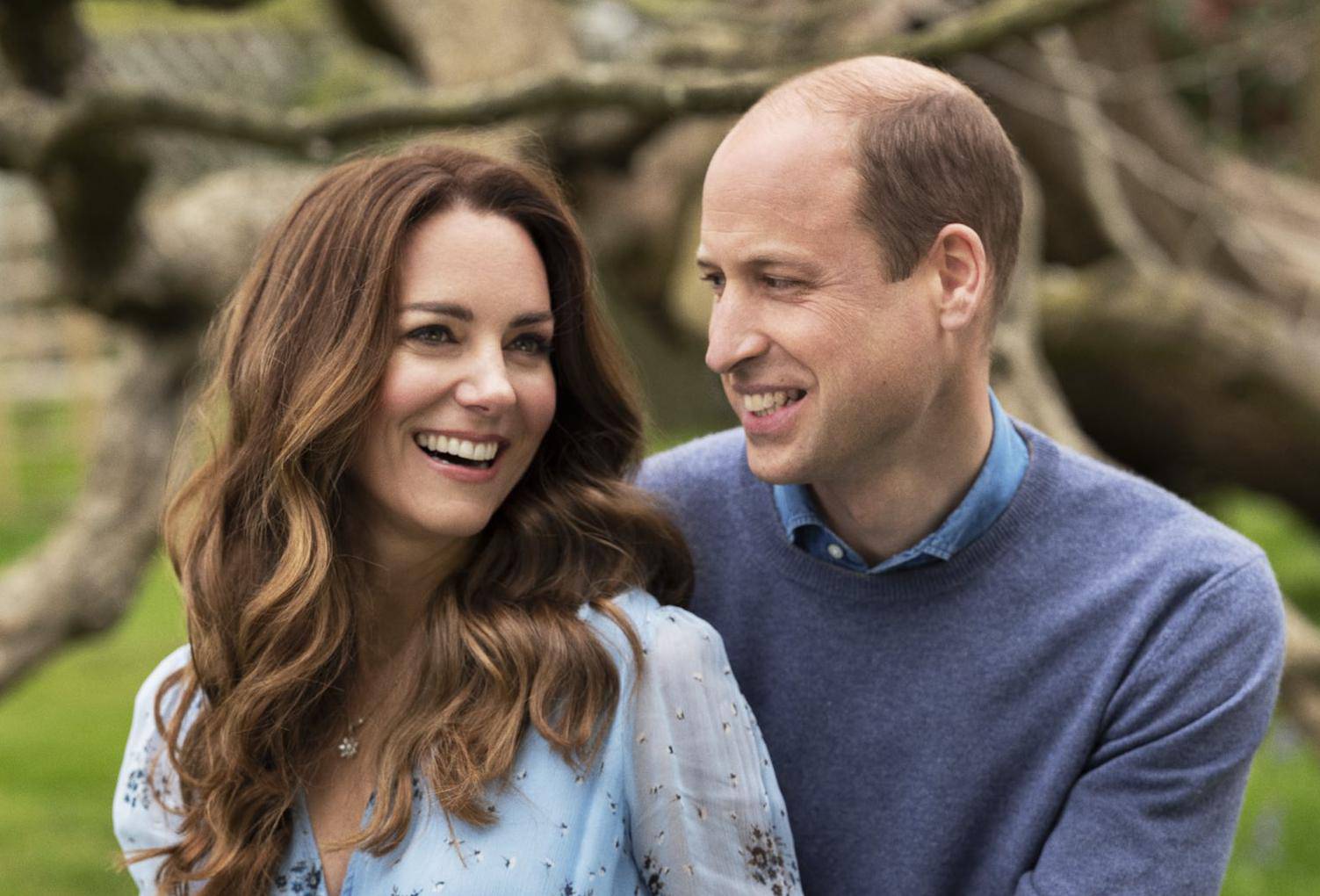 Princ William i Kate Middleton s djecom sele iz Londona: Izrazili su želju da budu bliže kraljici
