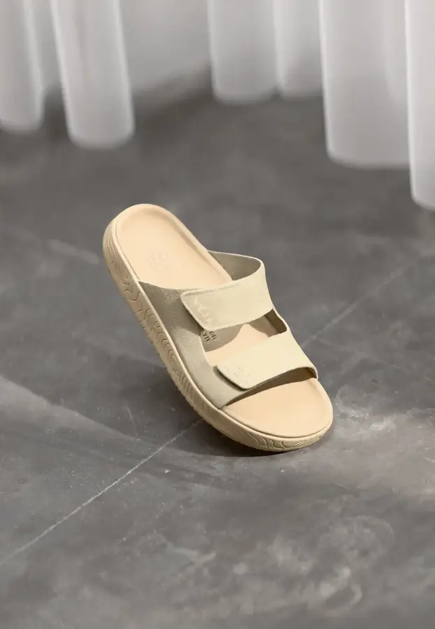 Za svačiji ukus: Pronašli smo slavne natikače po super cijeni