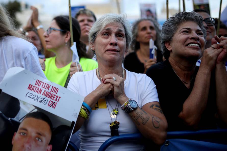 Hostages-prisoners swap deal between Hamas and Israel