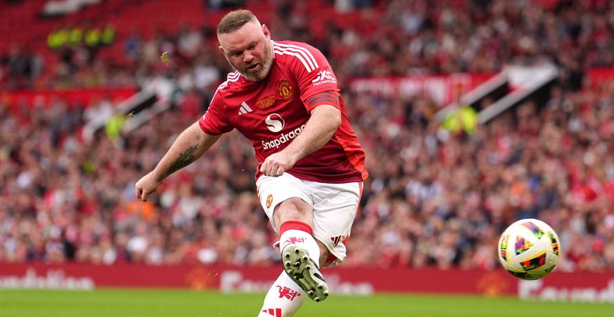 Manchester United Legends v Celtic Legends - Old Trafford