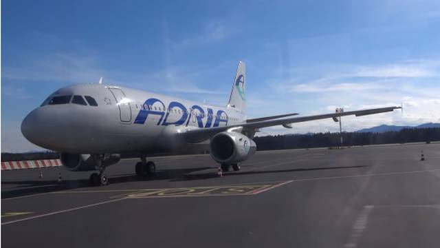 Zbog slijepog putnika kasnio je let Adria Airways za Frankfurt