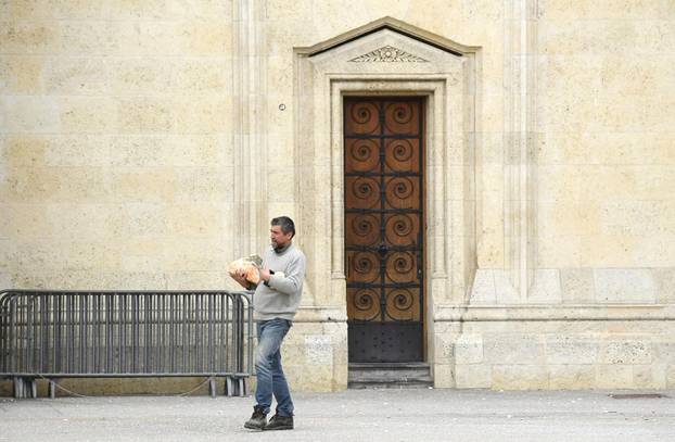 Zagreb: Potes magnitude 5,3 stupnja oštetio Zagrebačku katedralu