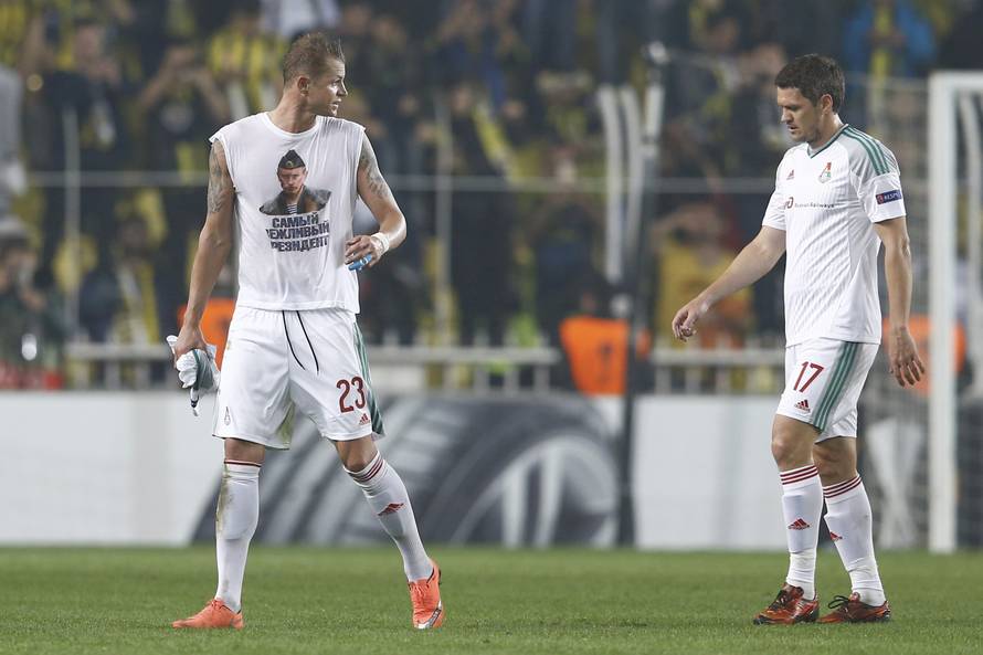 Majica od 300.000 eura: Zbog Putina dobio rekordnu kaznu!