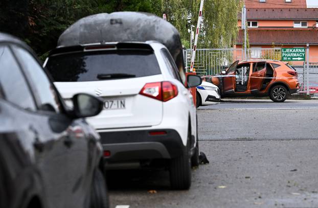 Tijekom noći izgorjela dva automobila na zagrebačkom Jankomiru
