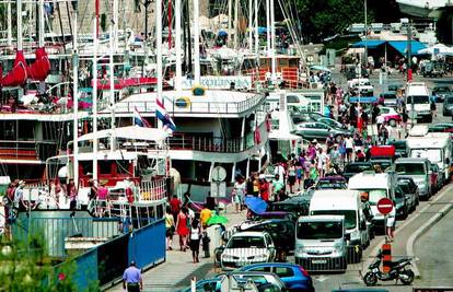 Split rekorder: Turisti potrošili nevjerojatnih 350 milijuna kuna