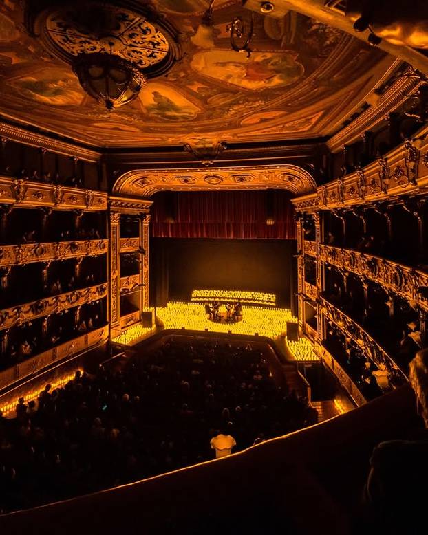 FOTO Koncert s tisuću svijeća: Za sve koji to žele doživjeti, uskoro će biti i u Hrvatskoj