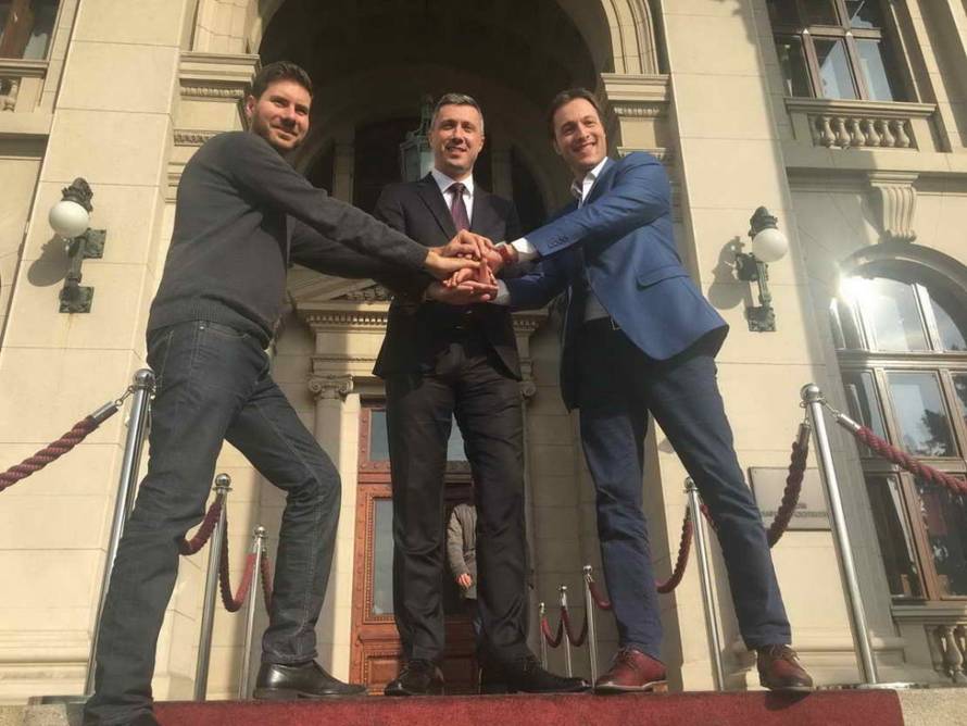 Za rigidne desničare iz Dvera, četnički šegrt Vučić je - ustaša