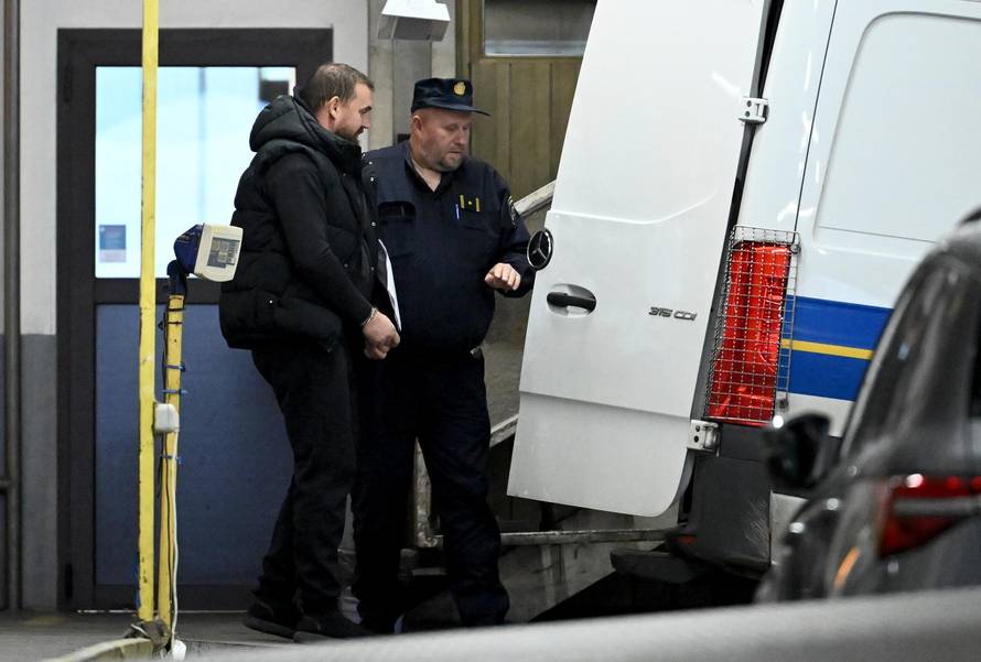 Zagreb: Privođenje uhićenih povezanih sa slučajem bolnice u Jankomiru