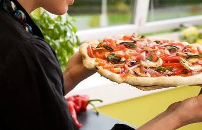 Pizza štiti krvotok a štete mu naoko zdrava hrana