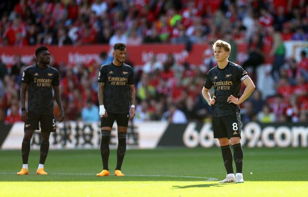 Premier League - Nottingham Forest v Arsenal