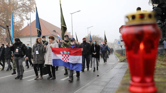 Vukovar: U posebnim epidemiološkom mjereama krenula Kolona sjećanja