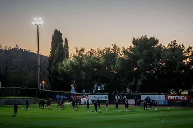 Trening hrvatske nogometne reprezentacije na splitskom Poljudu