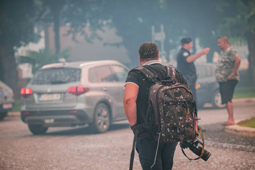 Pogledajte zapanjujuće prizore katastrofe u Zatonu kod Vodica
