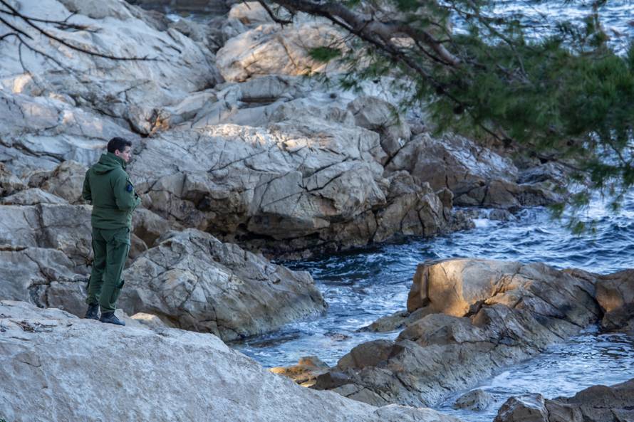 Nesretni radnici imali su izbor: Požar ili skok u vodenu bujicu