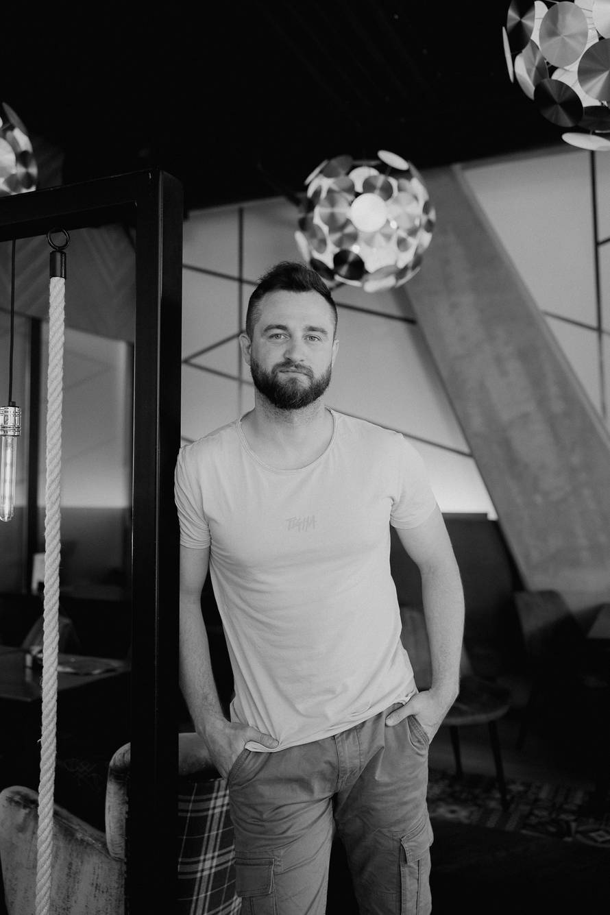 Matija Cvek predstavio je novi album: Pjesme koje će odvesti slušatelje na čarobno putovanje