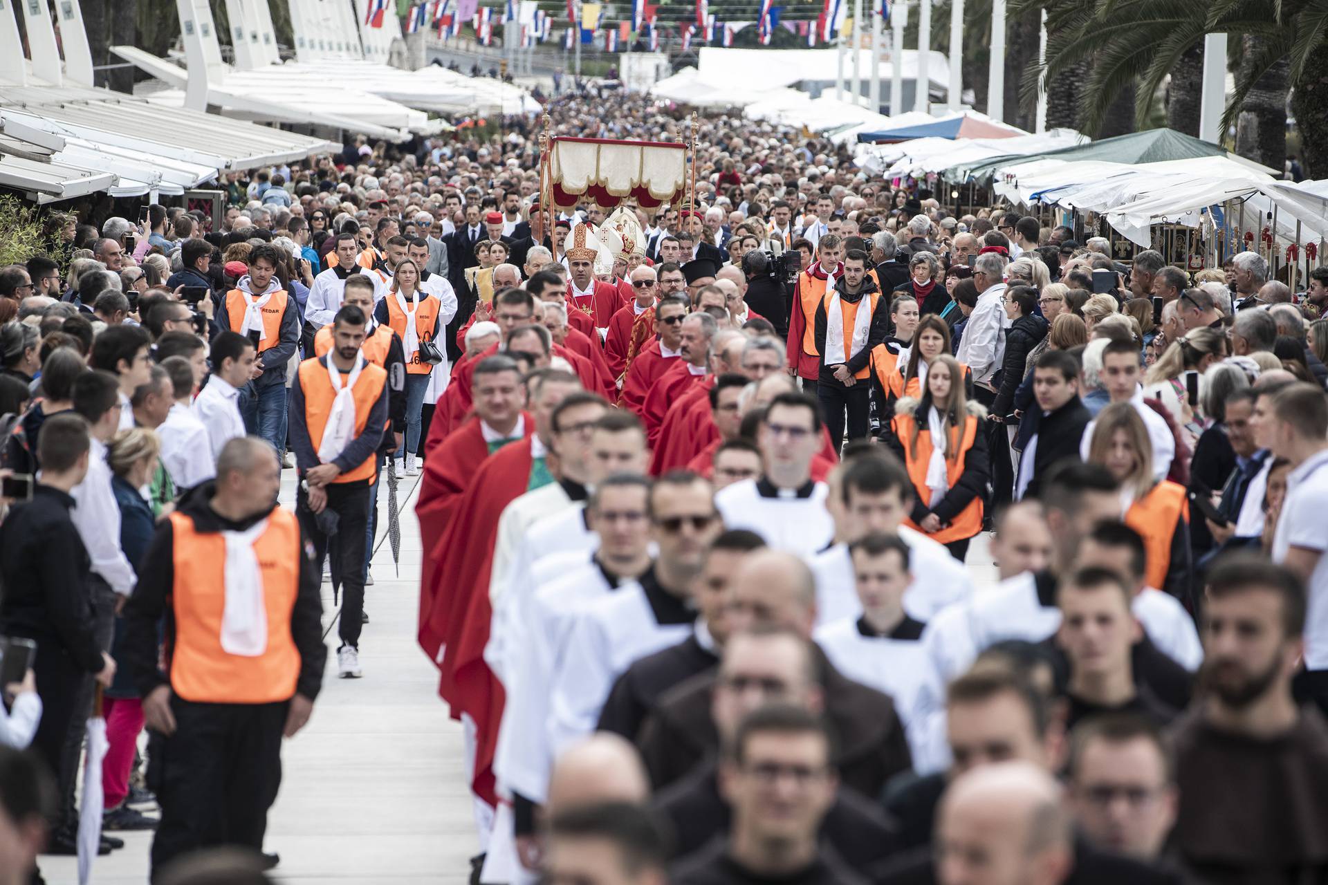 Procesija i misa u Splitu na dan zaštitnika sv. Dujma