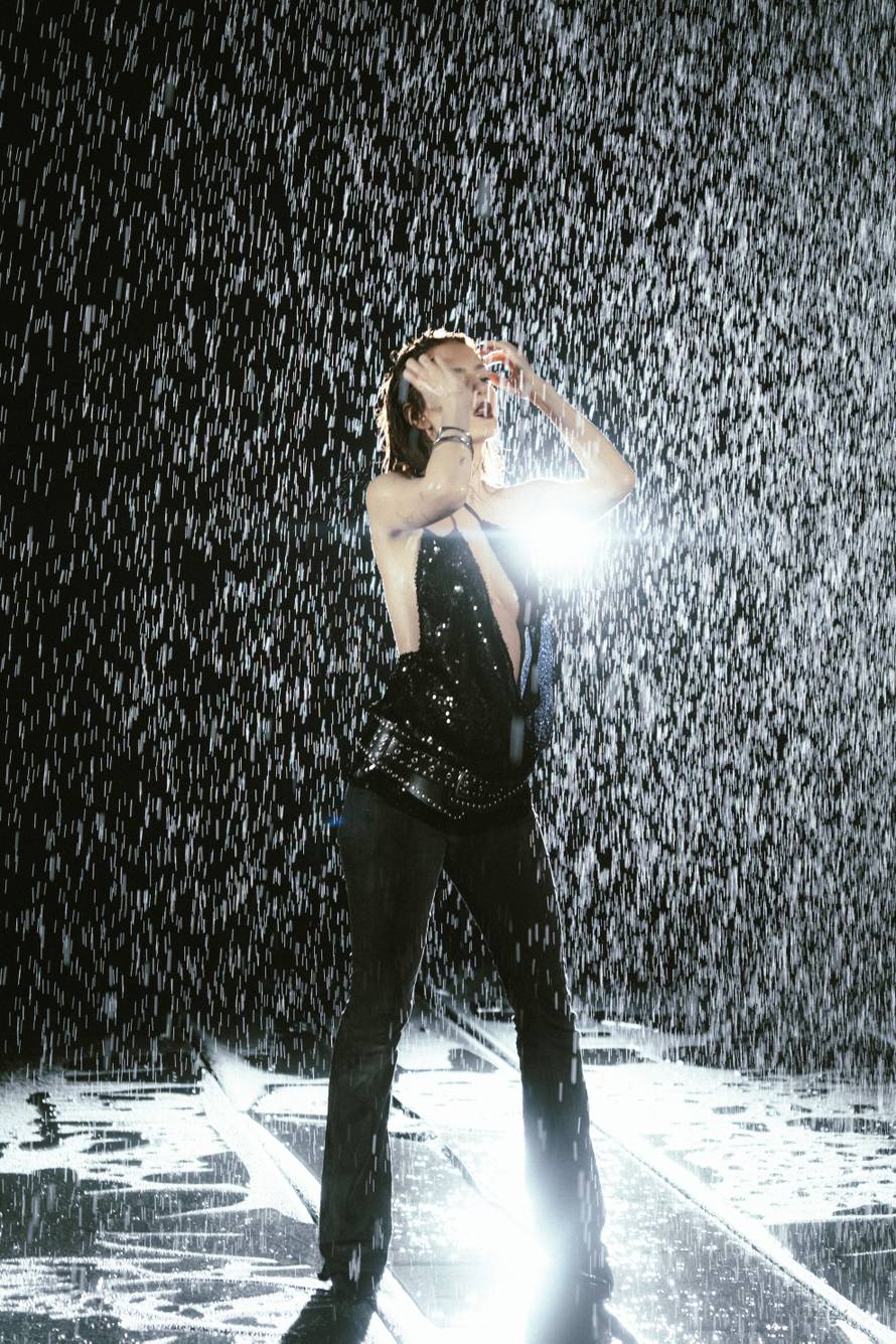 Miach objavila 'Fazu' uoči svog najvećeg koncerta. Za manje od 24 sata ušla u YouTube trending