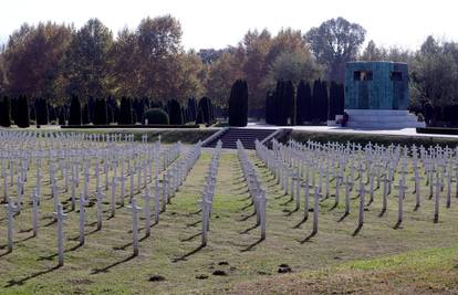 Blagdan Svih svetih u Vukovaru u znaku prisjećanja na 1991.