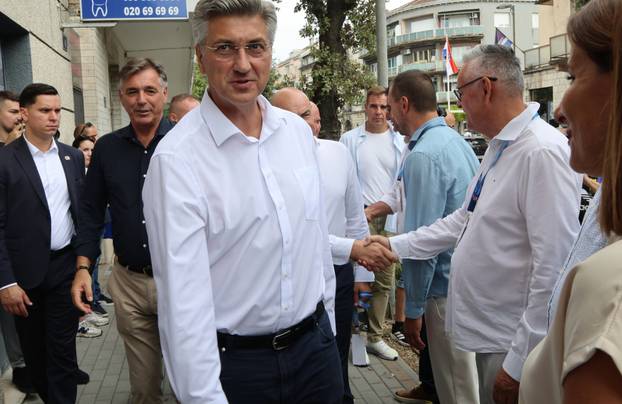 Metković: Plenković se sastao s predsjedništvom Udruge lađara Neretve