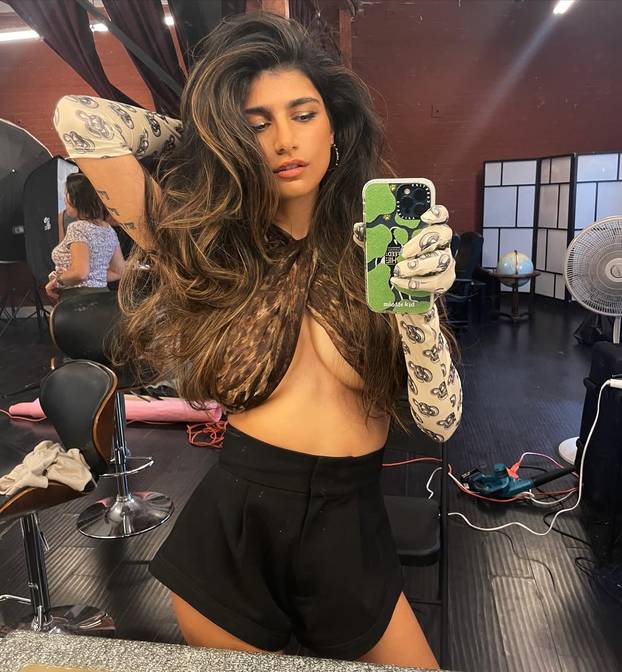 FOTO Znate li čime se sad bavi Mia Khalifa? Nije za prepoznati!
