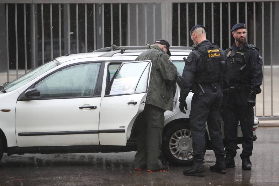 Zagreb: Uoči početka optužnog  vijeća za Marka Franciškovića, okupili su se njegovi istomišljenici  