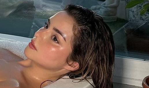 Demi Rose u pjenušavoj kupki nalazi odmor za dušu i tijelo