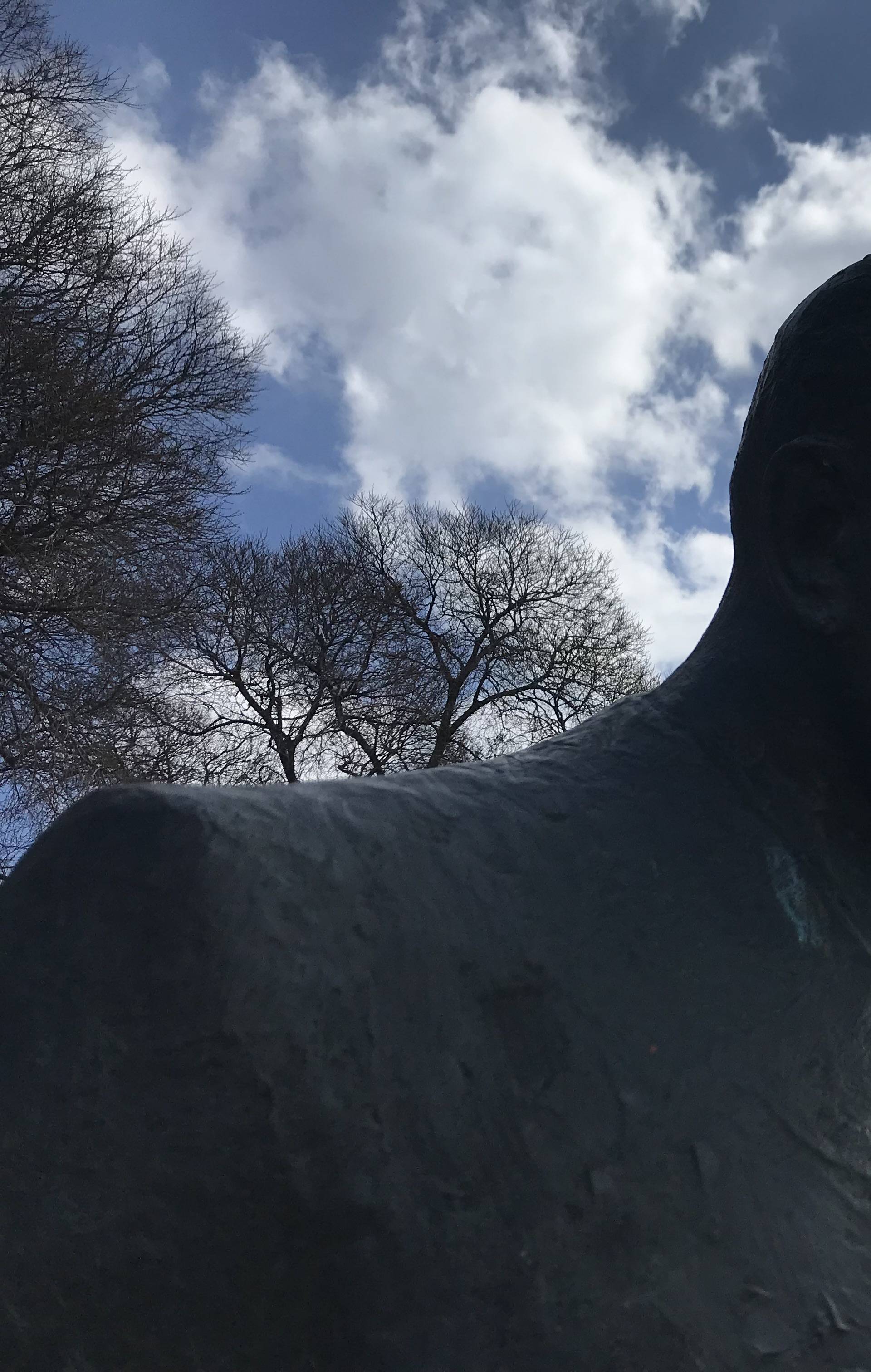 Tuđmanov spomenik ponovno na meti: Obojili mu oči crveno