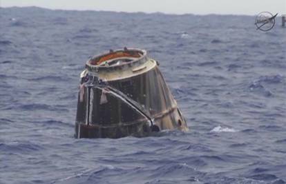 Završio povijesni svemirski let "Zmaj" se spustio u Tihi ocean