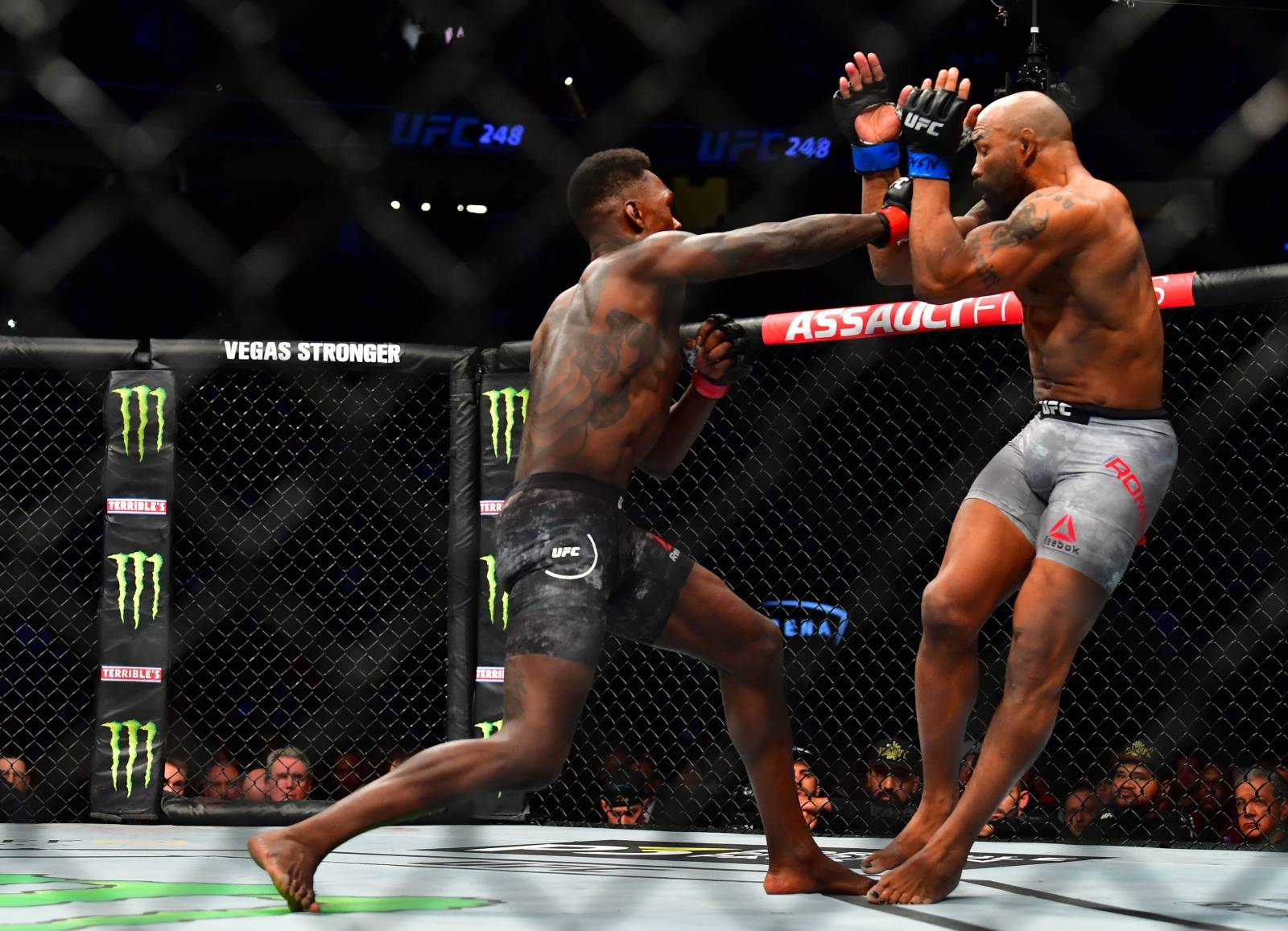 MMA: UFC 248-Adesanya vs Romero