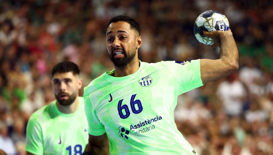 EHF Men's Handball Champions League - Third Place - Barcelona v HBC Nantes