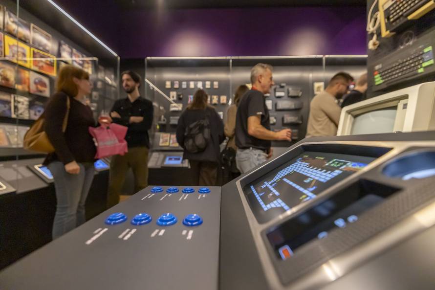 Prve konzole: Evo kako je prije više od pola stoljeća Pong započeo veliku eru videoigara