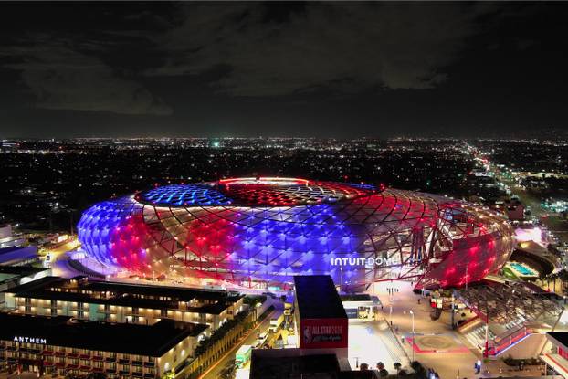 FOTO Poznati na NBA all staru: Kraljevski par privukao poglede