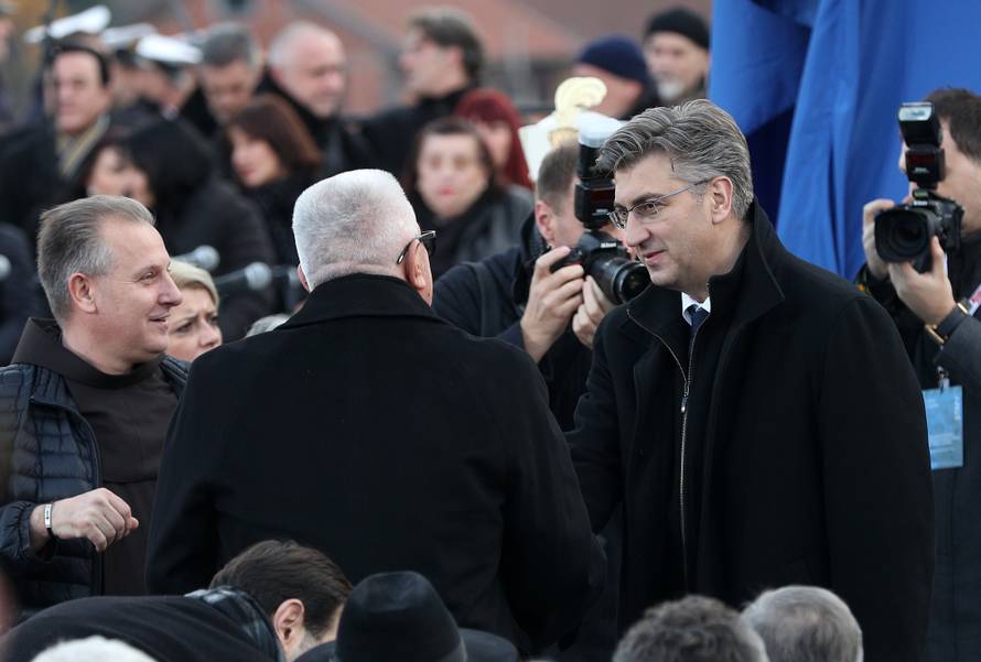 Otkrili spomenik Tuđmanu, evo tko je sve bio među uzvanicima