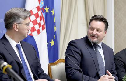 Premijer se vratio: Kuščević bi već danas mogao  dati ostavku?